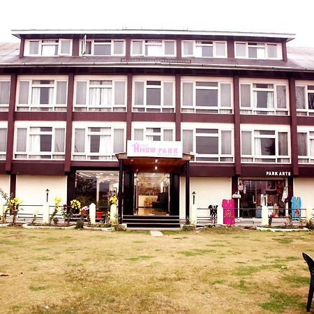 Hotel New Park At Dal Lake Srīnagar Екстериор снимка