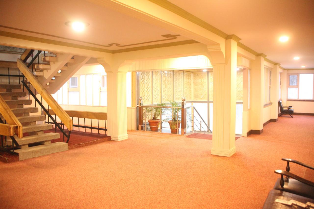 Hotel New Park At Dal Lake Srīnagar Екстериор снимка